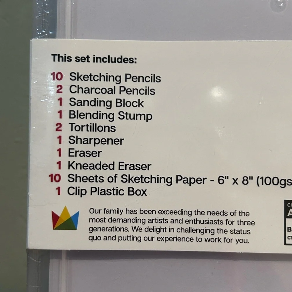 Kinghart Studio 30 Piece Sketching Set